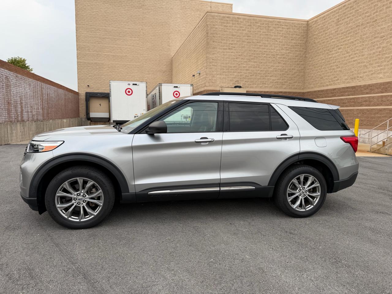 Ford Explorer XLT 4WD 2020