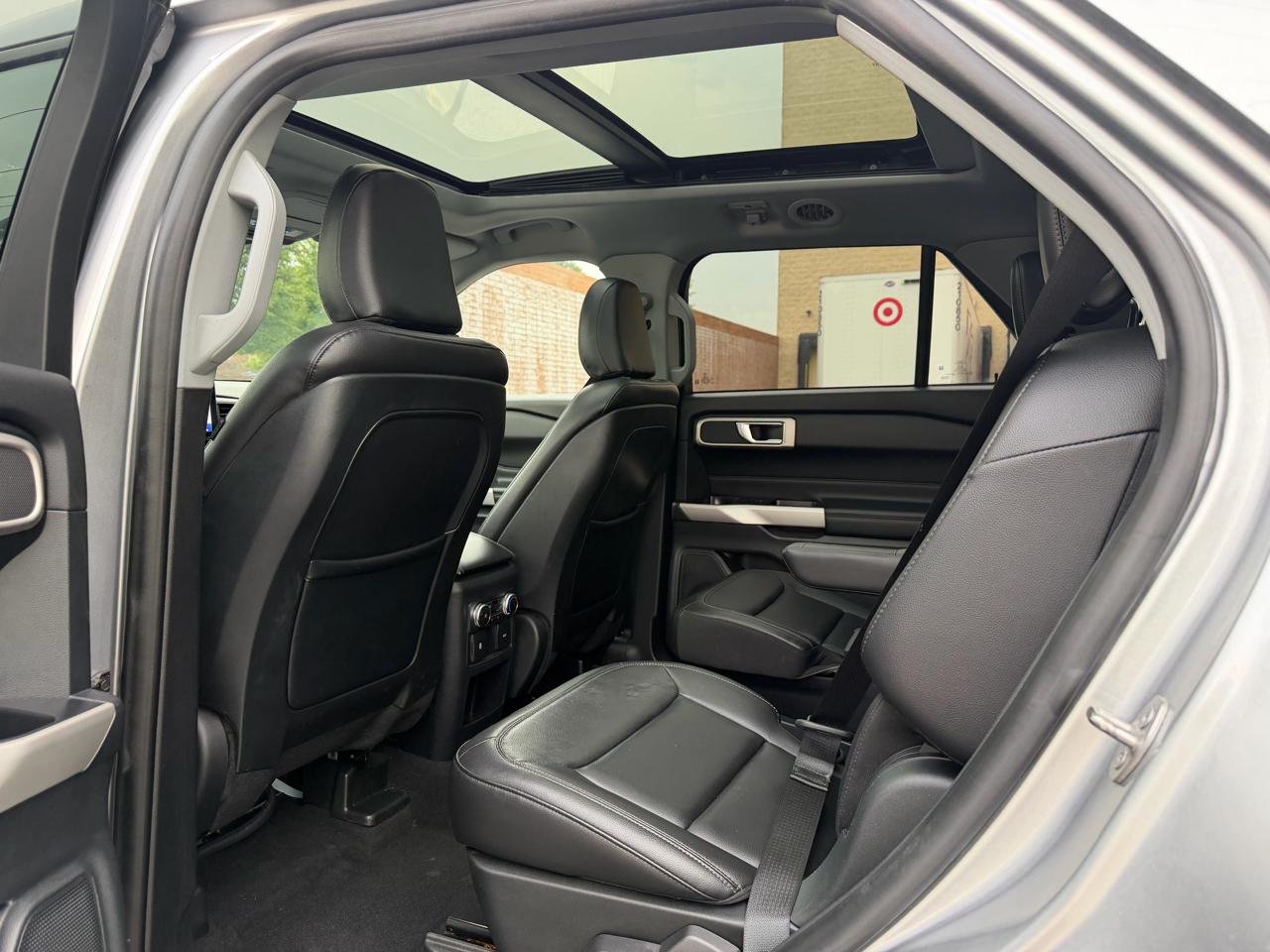 Ford Explorer XLT 4WD 2020