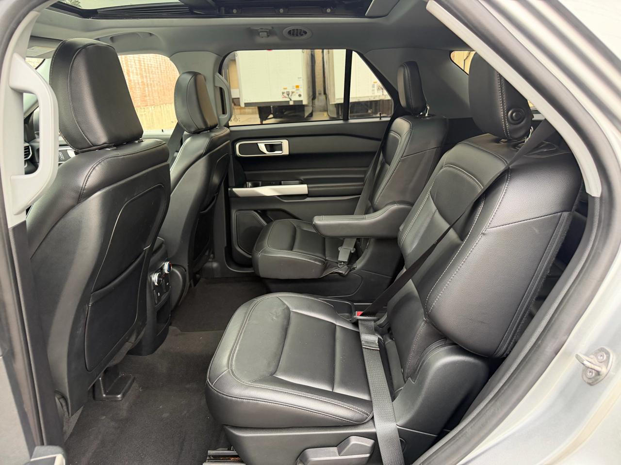 Ford Explorer XLT 4WD 2020