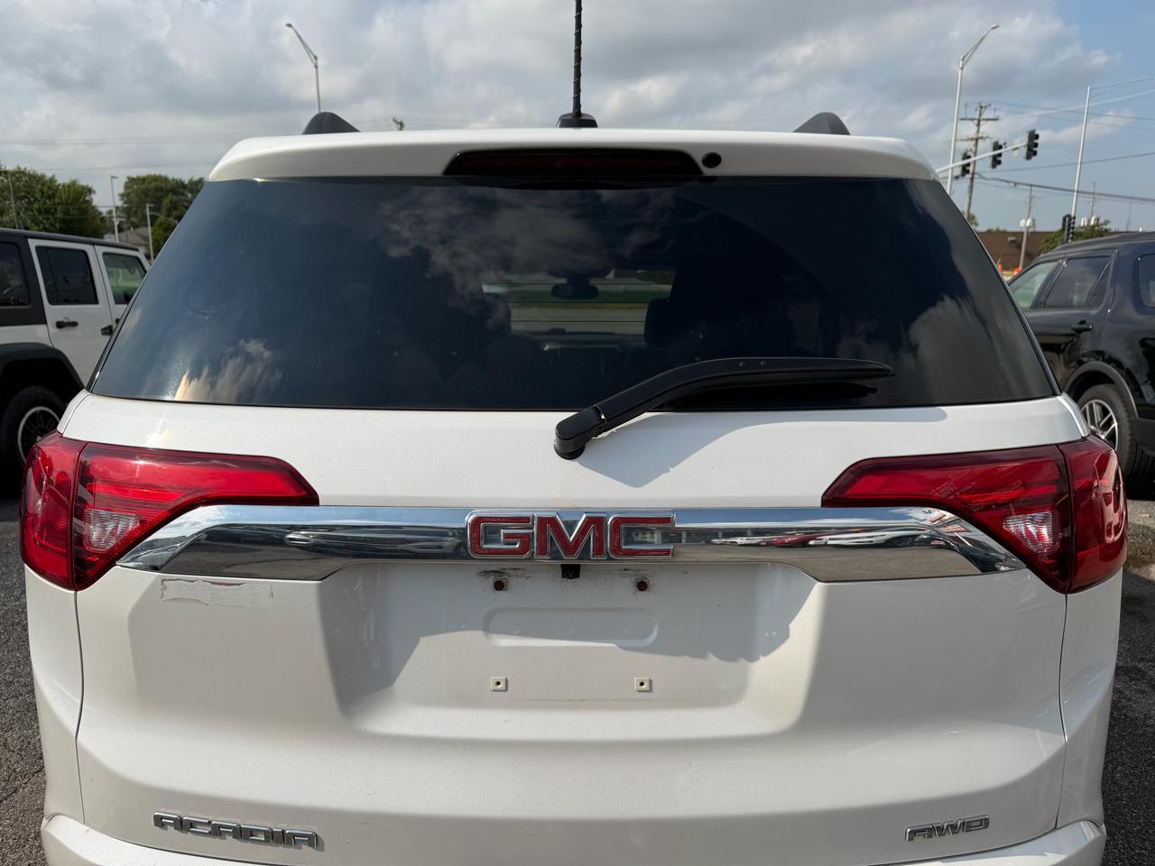 GMC Acadia AWD 4dr Denali 2019