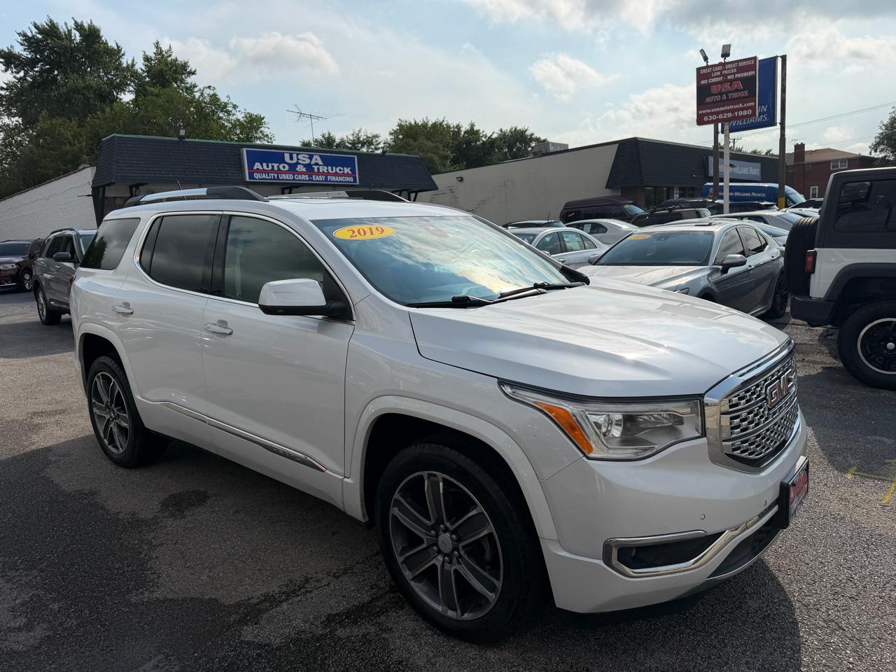 GMC Acadia AWD 4dr Denali 2019