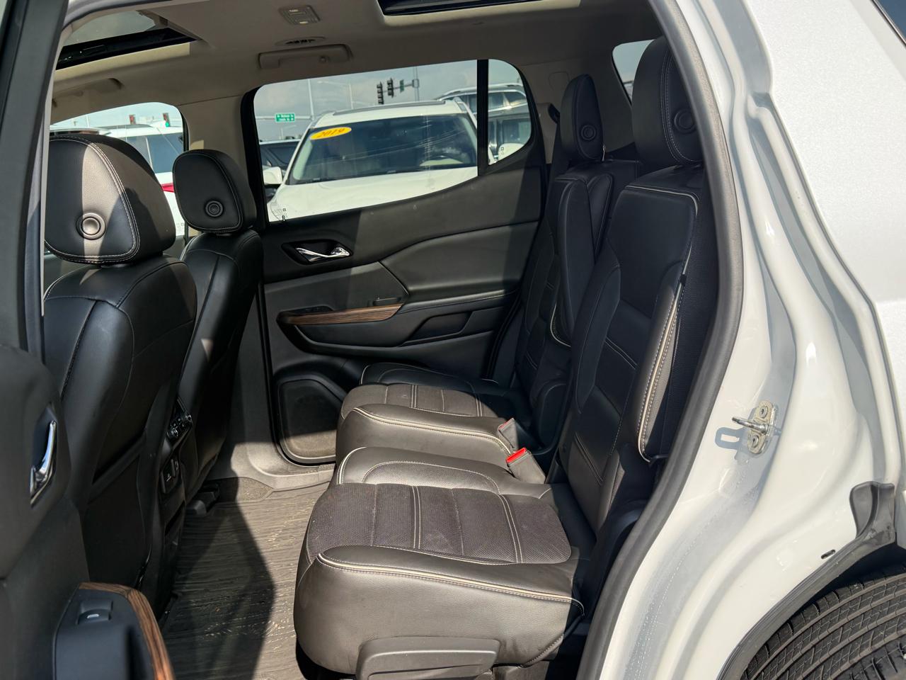 GMC Acadia AWD 4dr Denali 2019
