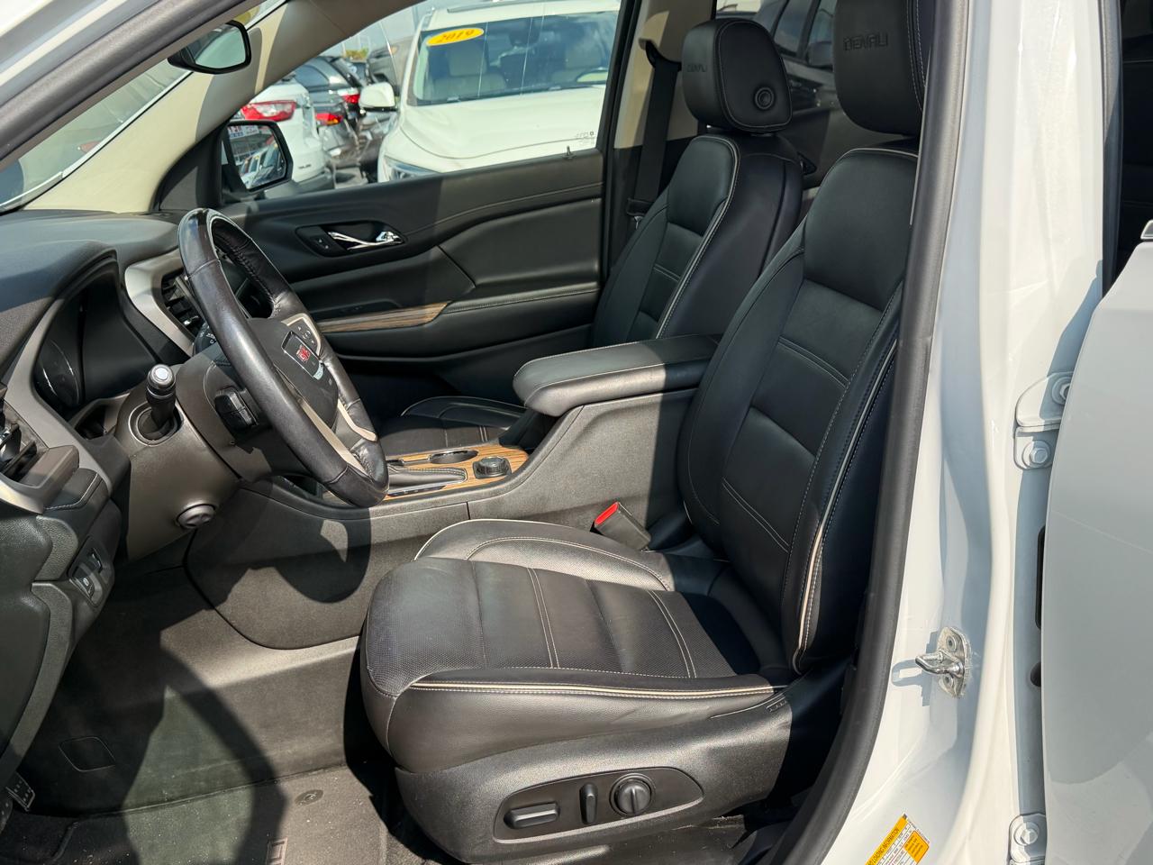 GMC Acadia AWD 4dr Denali 2019