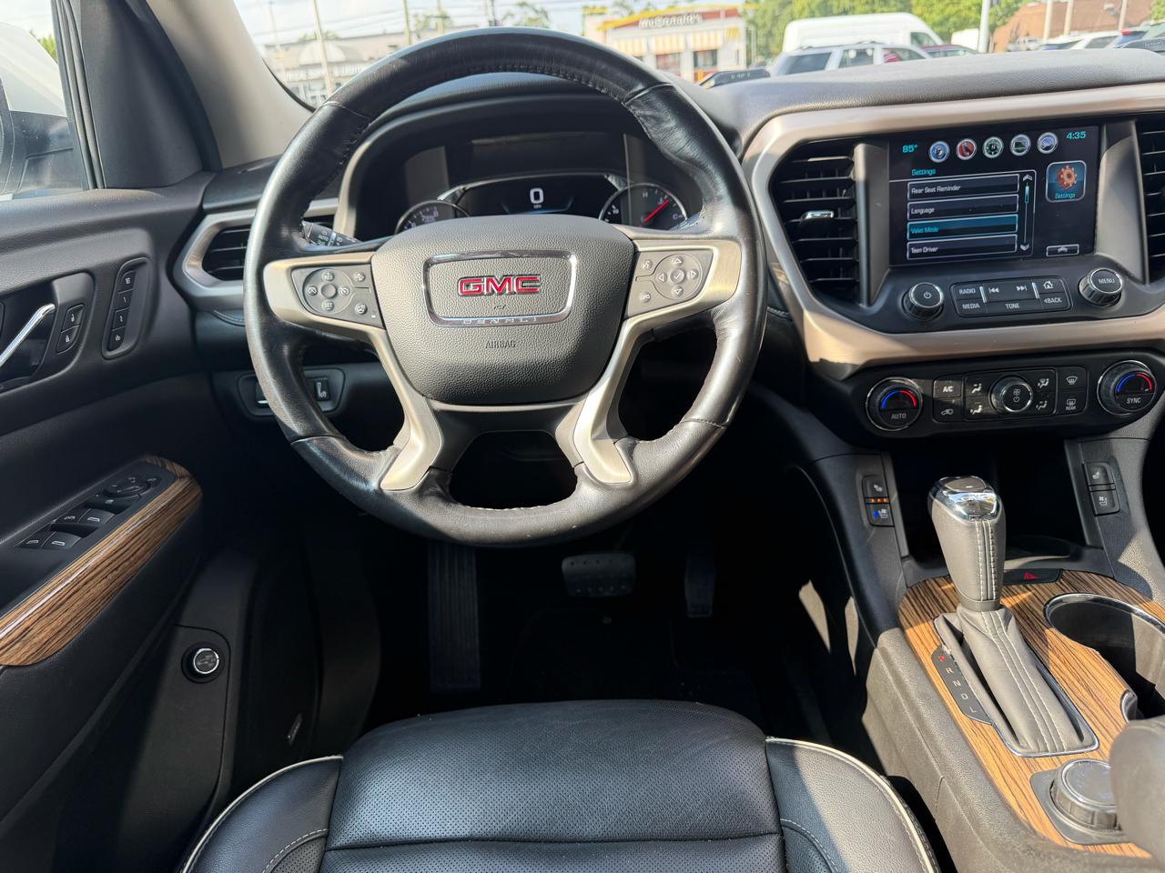 GMC Acadia AWD 4dr Denali 2019
