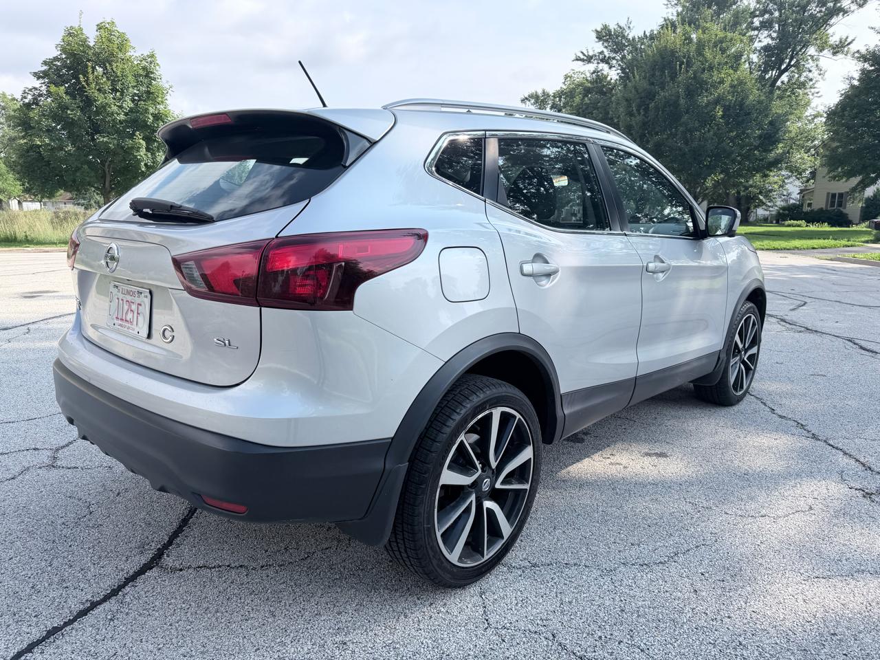Nissan Rogue Sport FWD SL 2017