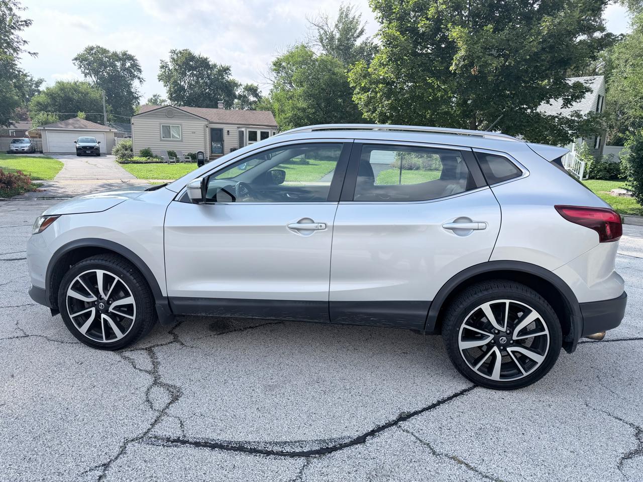 Nissan Rogue Sport FWD SL 2017