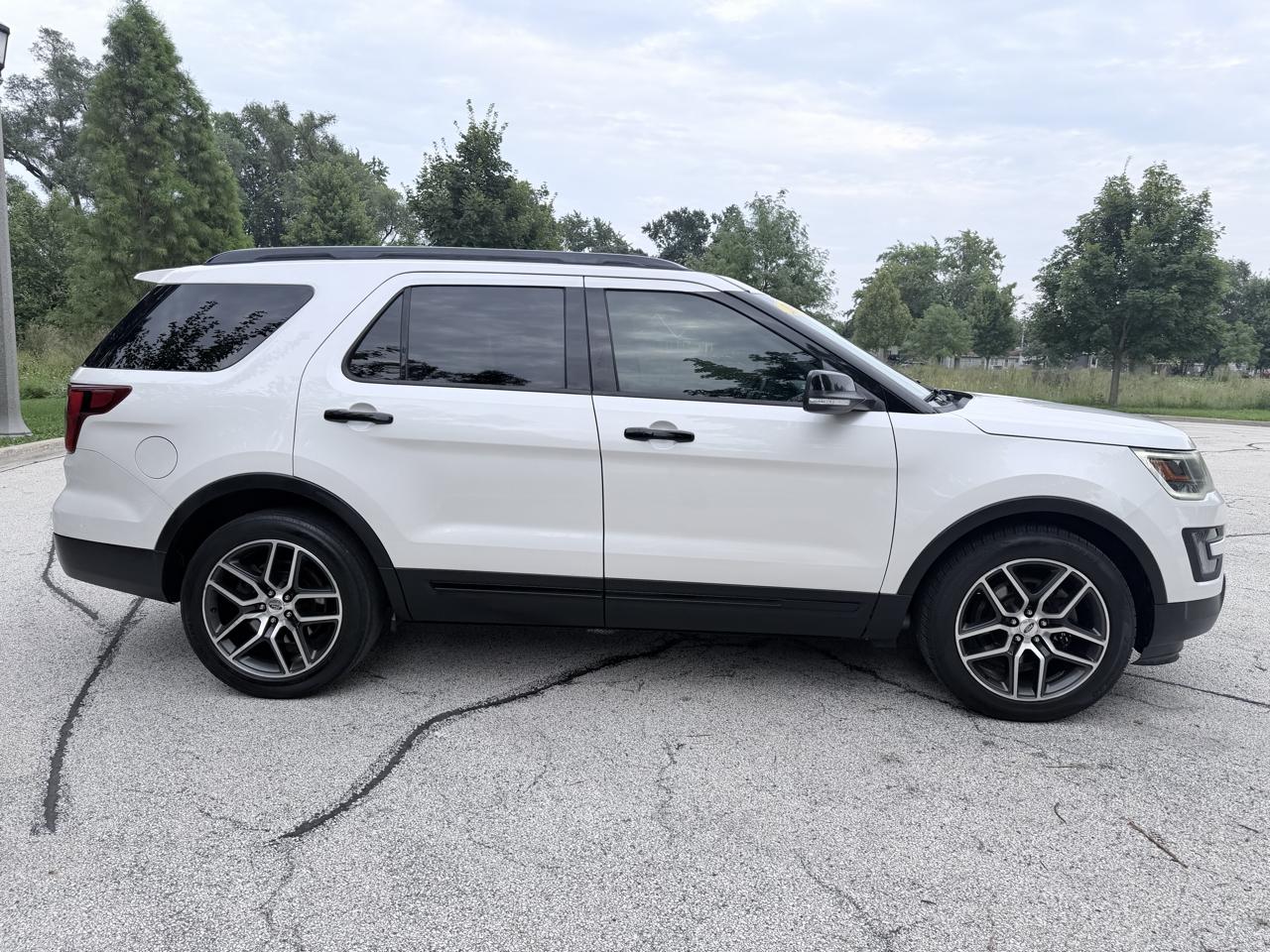 Ford Explorer 4WD 4dr Sport 2016