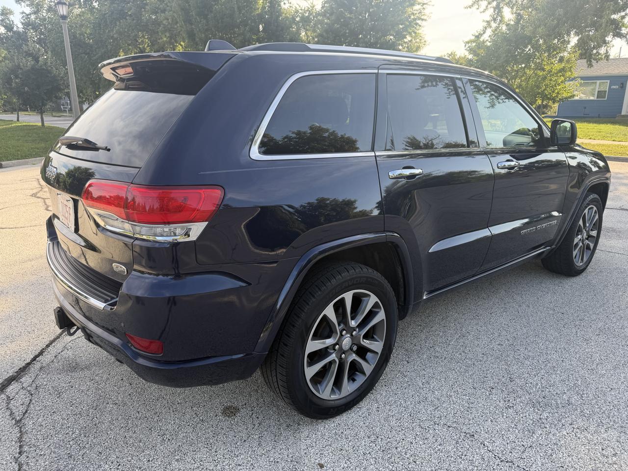 Jeep Grand Cherokee photo 7