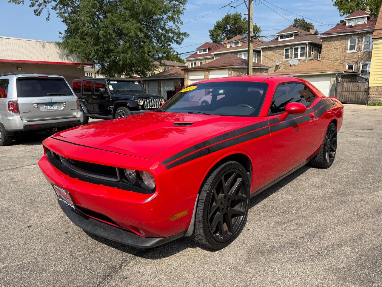 Dodge Challenger 2dr Cpe SXT Plus 2014