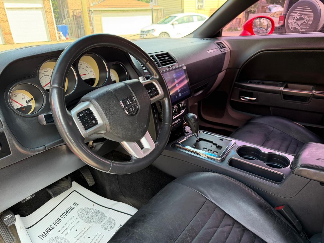 Dodge Challenger 2dr Cpe SXT Plus 2014