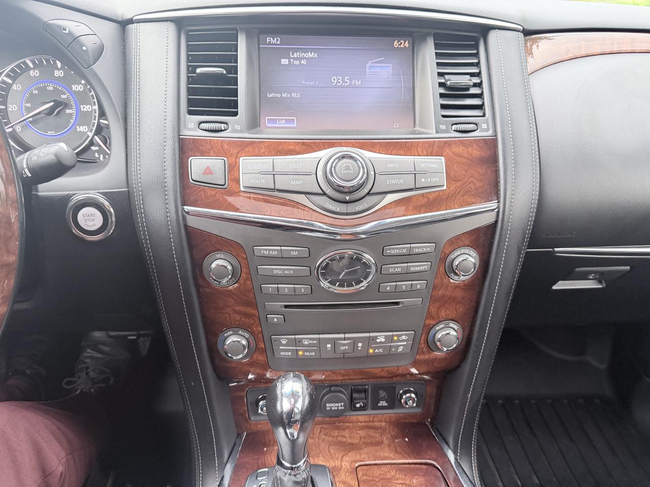 Infiniti QX80 AWD 2017