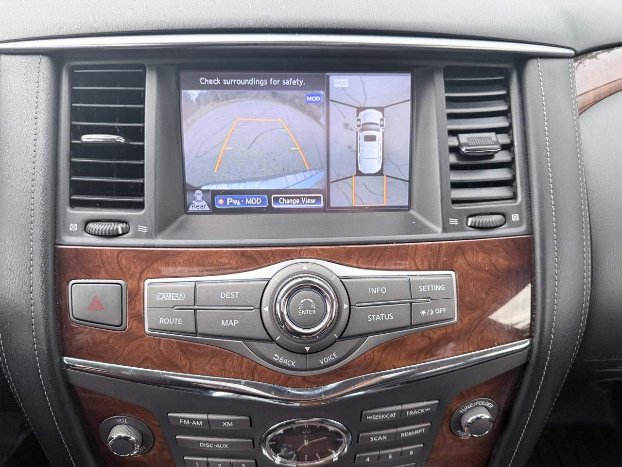 Infiniti QX80 AWD 2017