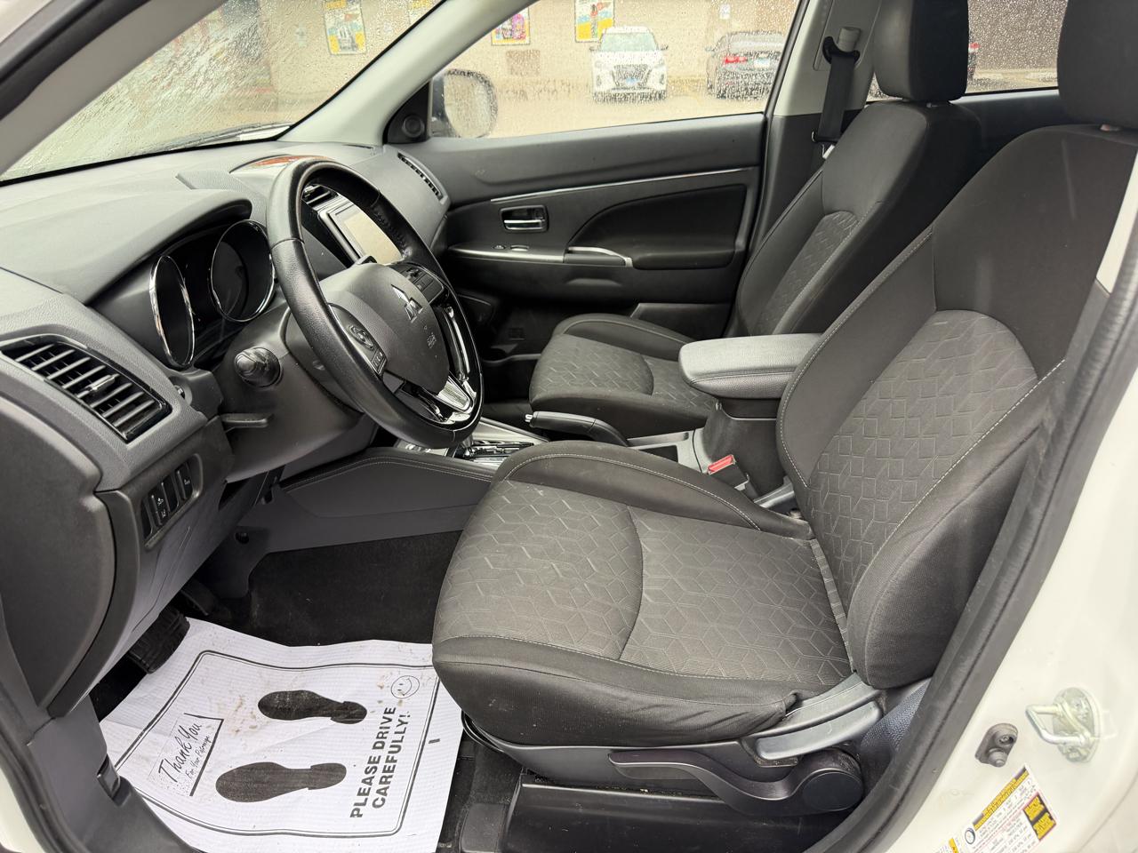 Mitsubishi Outlander Sport ES 2.0 AWC CVT 2021