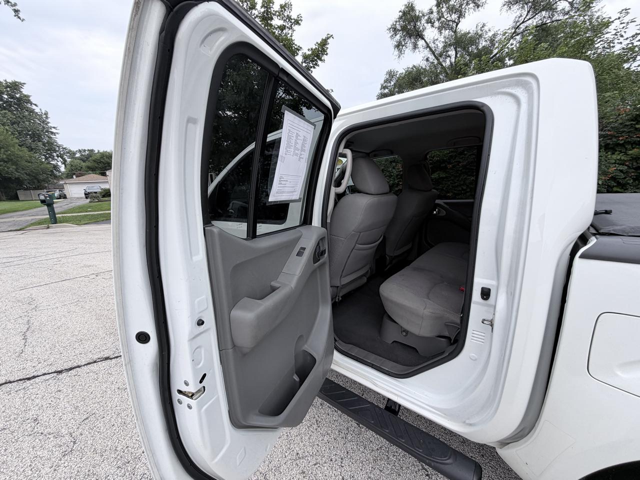 Nissan Frontier Crew Cab 4x4 SV Auto 2020
