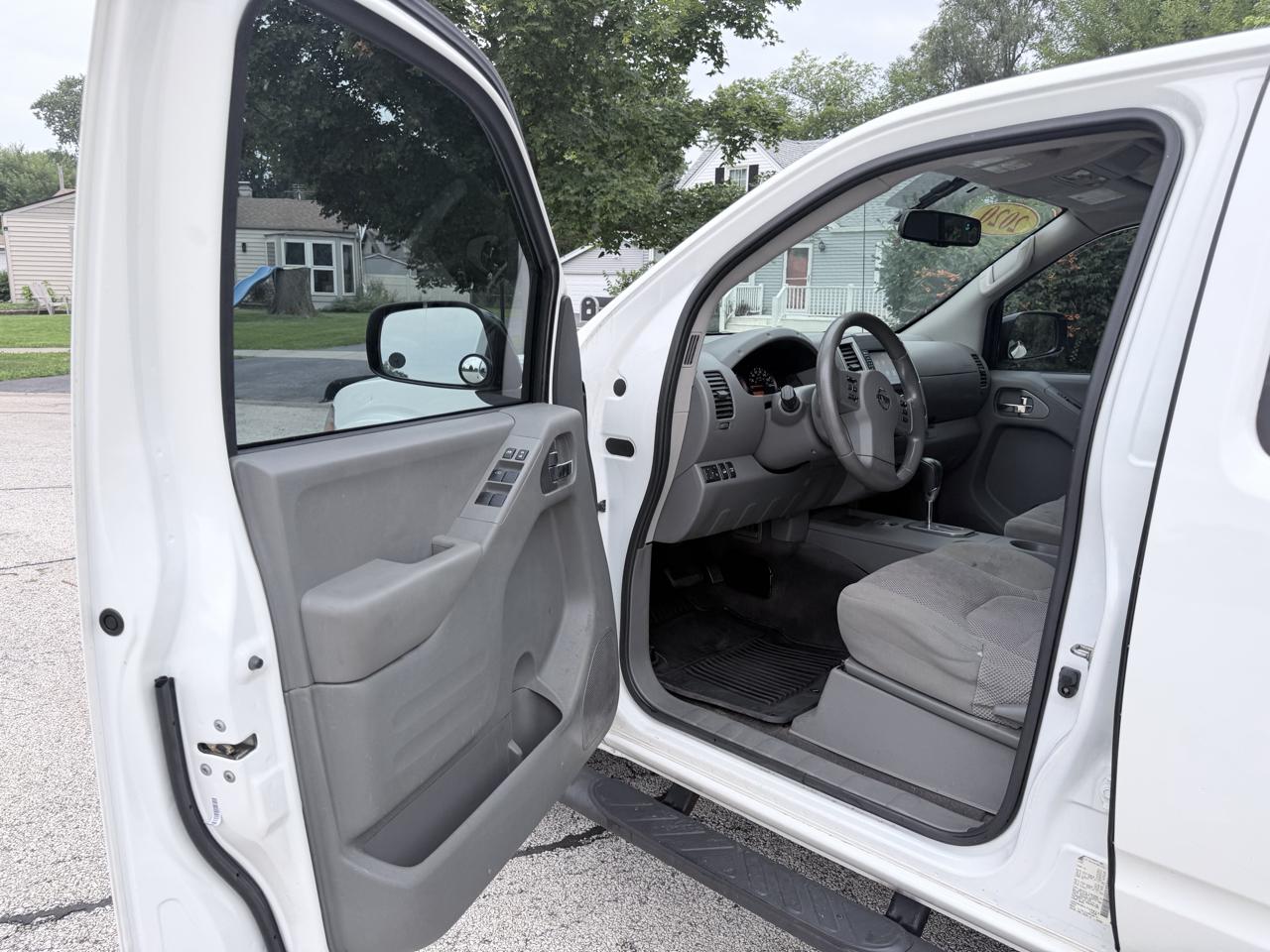 Nissan Frontier Crew Cab 4x4 SV Auto 2020