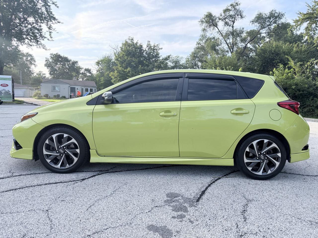 Scion iM 5dr HB CVT (Natl) 2016