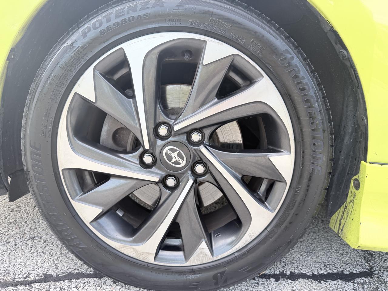Scion iM 5dr HB CVT (Natl) 2016