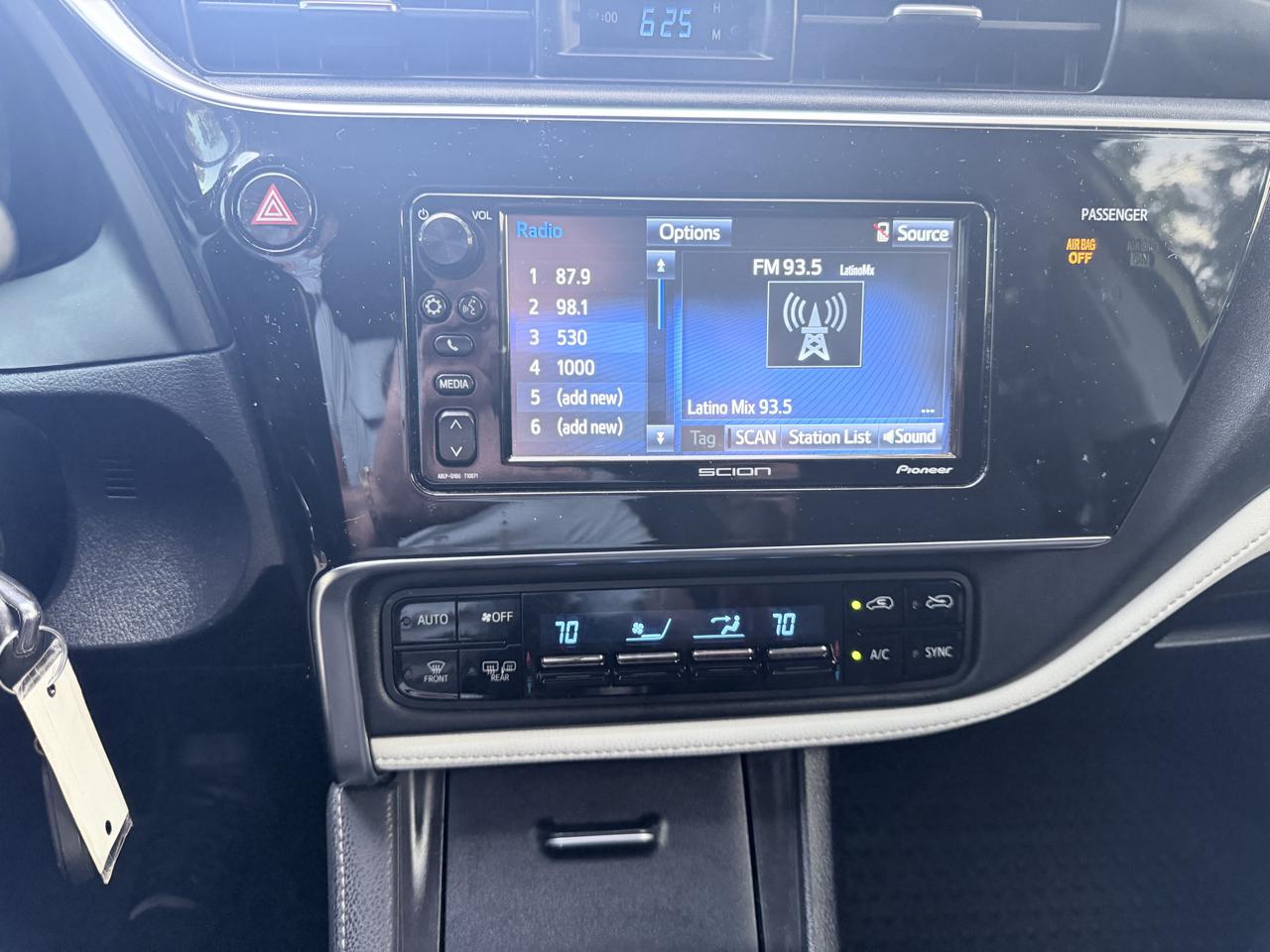 Scion iM 5dr HB CVT (Natl) 2016