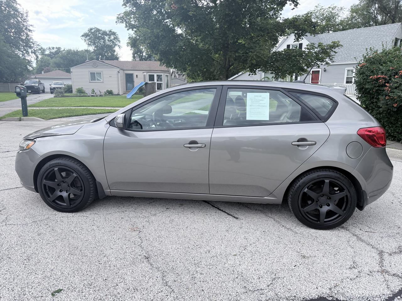Kia Forte 5-Door 5dr HB SX 2013