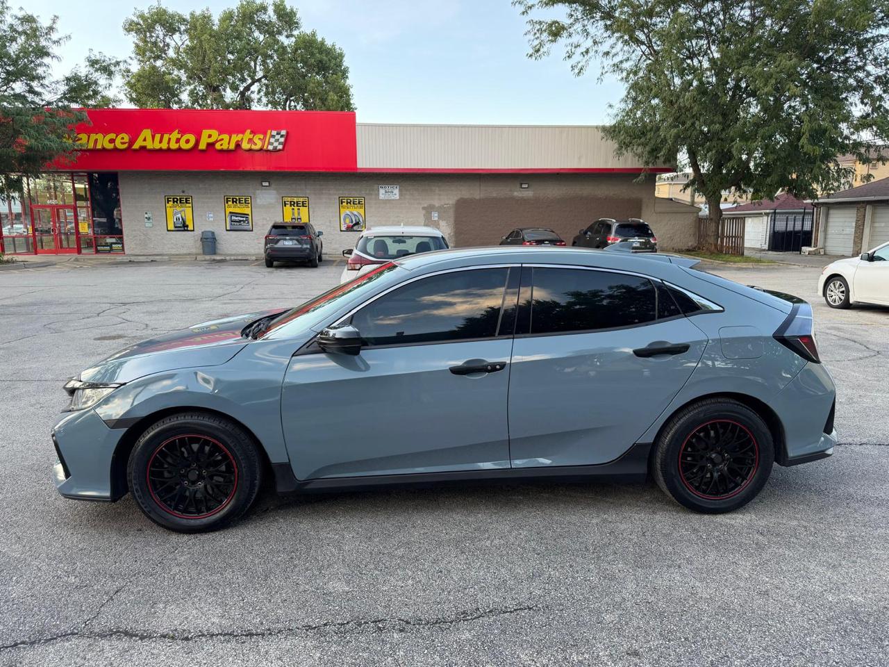 Honda Civic Hatchback LX CVT 2017