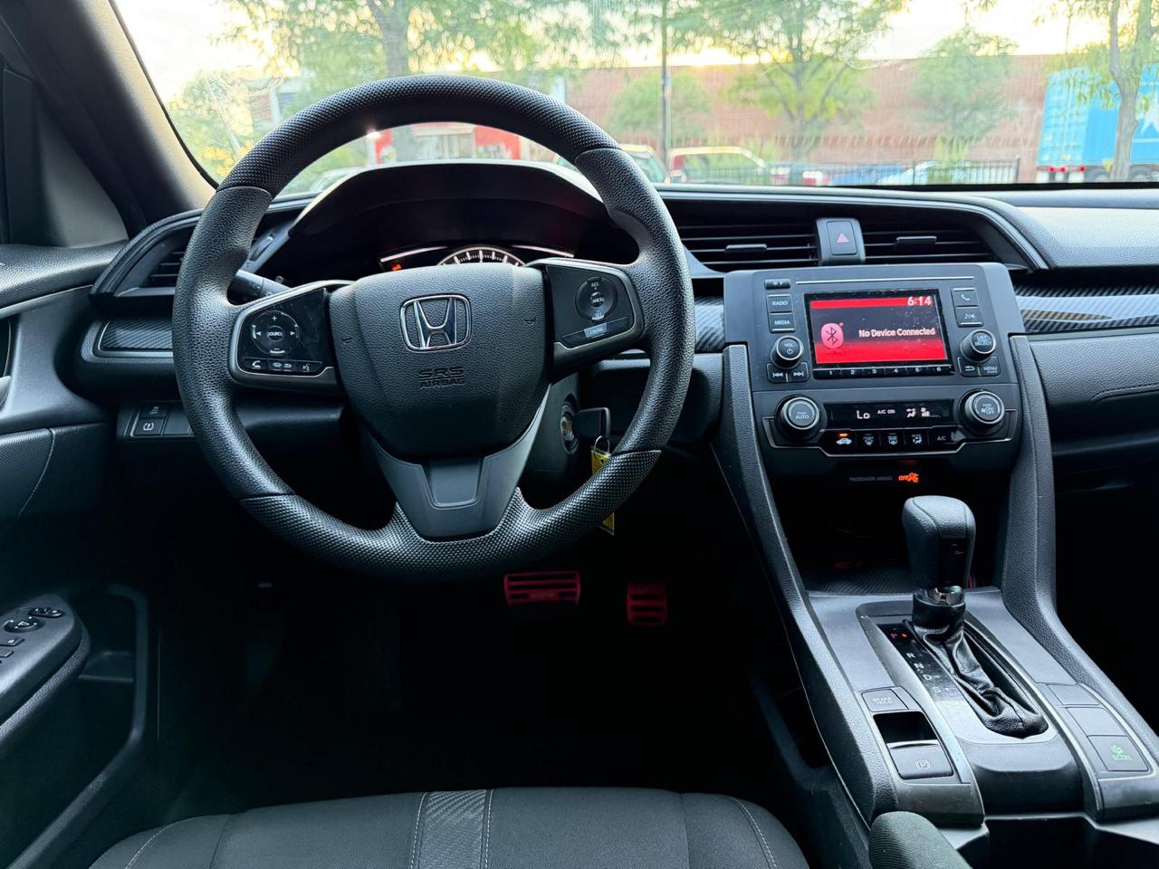 Honda Civic Hatchback LX CVT 2017