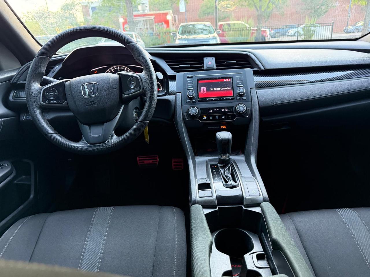 Honda Civic Hatchback LX CVT 2017