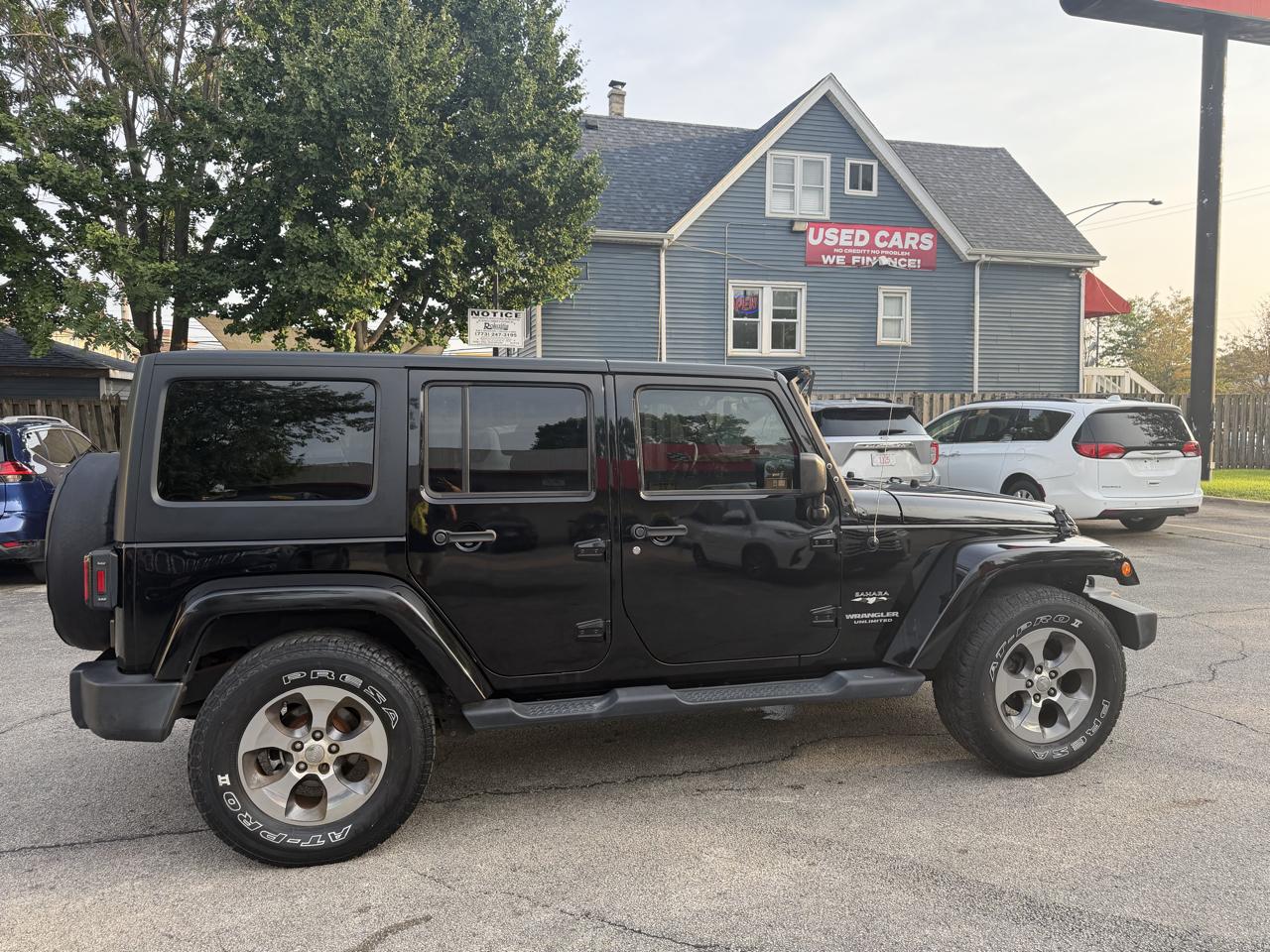 Jeep Wrangler Unlimited 4WD 4dr Sahara 2017