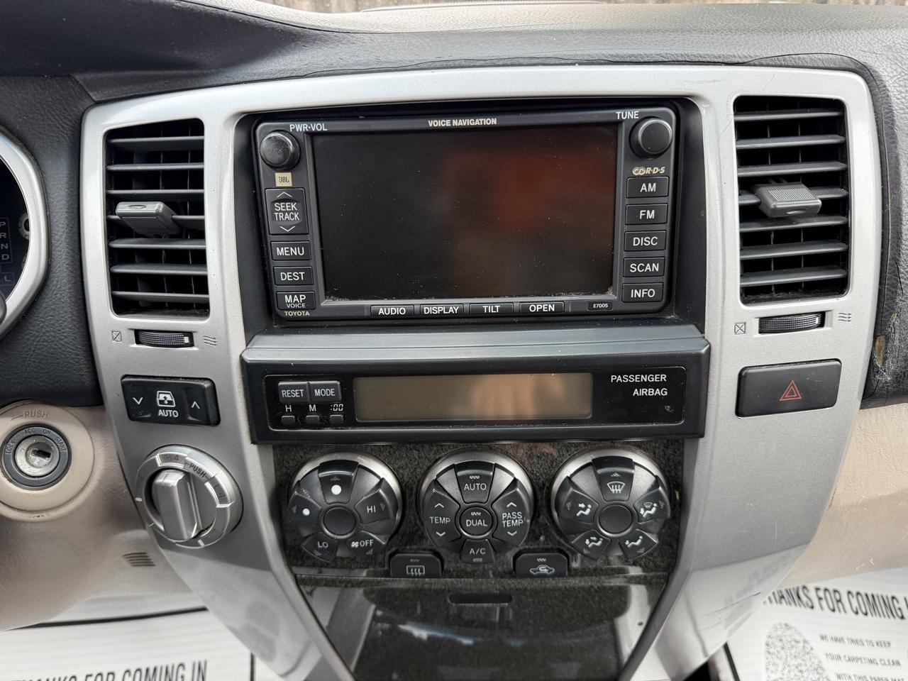 Toyota 4Runner photo 8