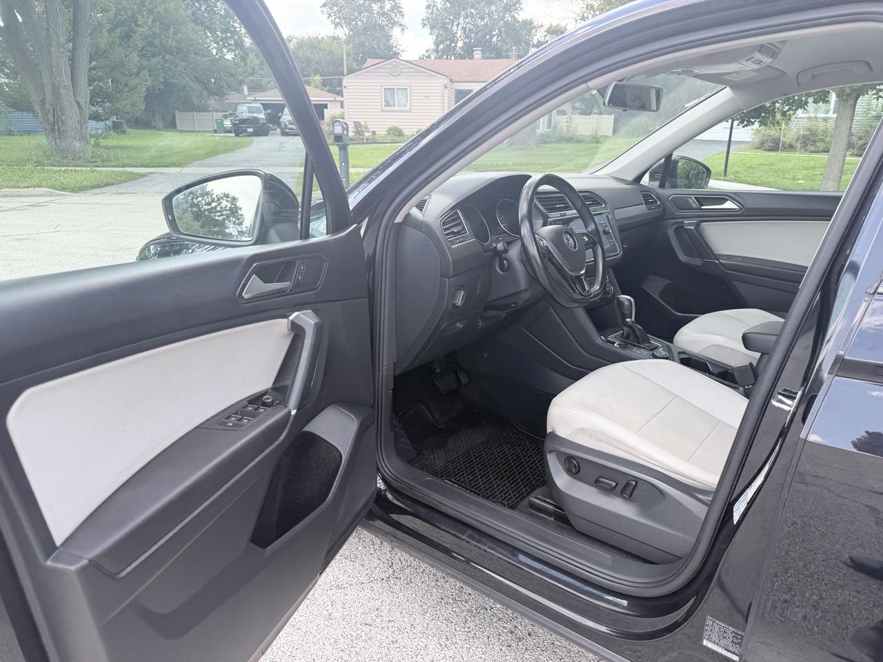 Volkswagen Tiguan 2.0T SEL 4MOTION 2018