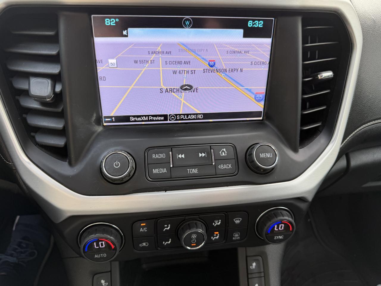 GMC Acadia AWD 4dr SLT w/SLT-2 2017