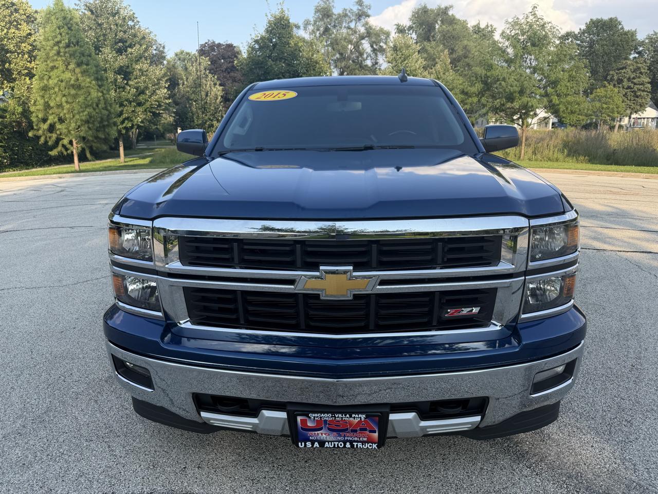 Chevrolet Silverado 1500 4WD Crew Cab 143.5" LT w/2LT 2015