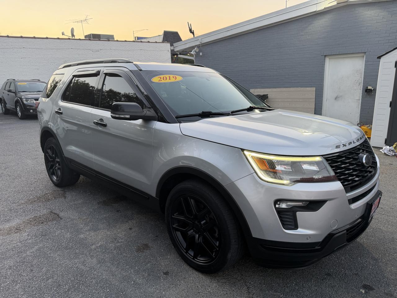 Ford Explorer Sport 4WD 2019