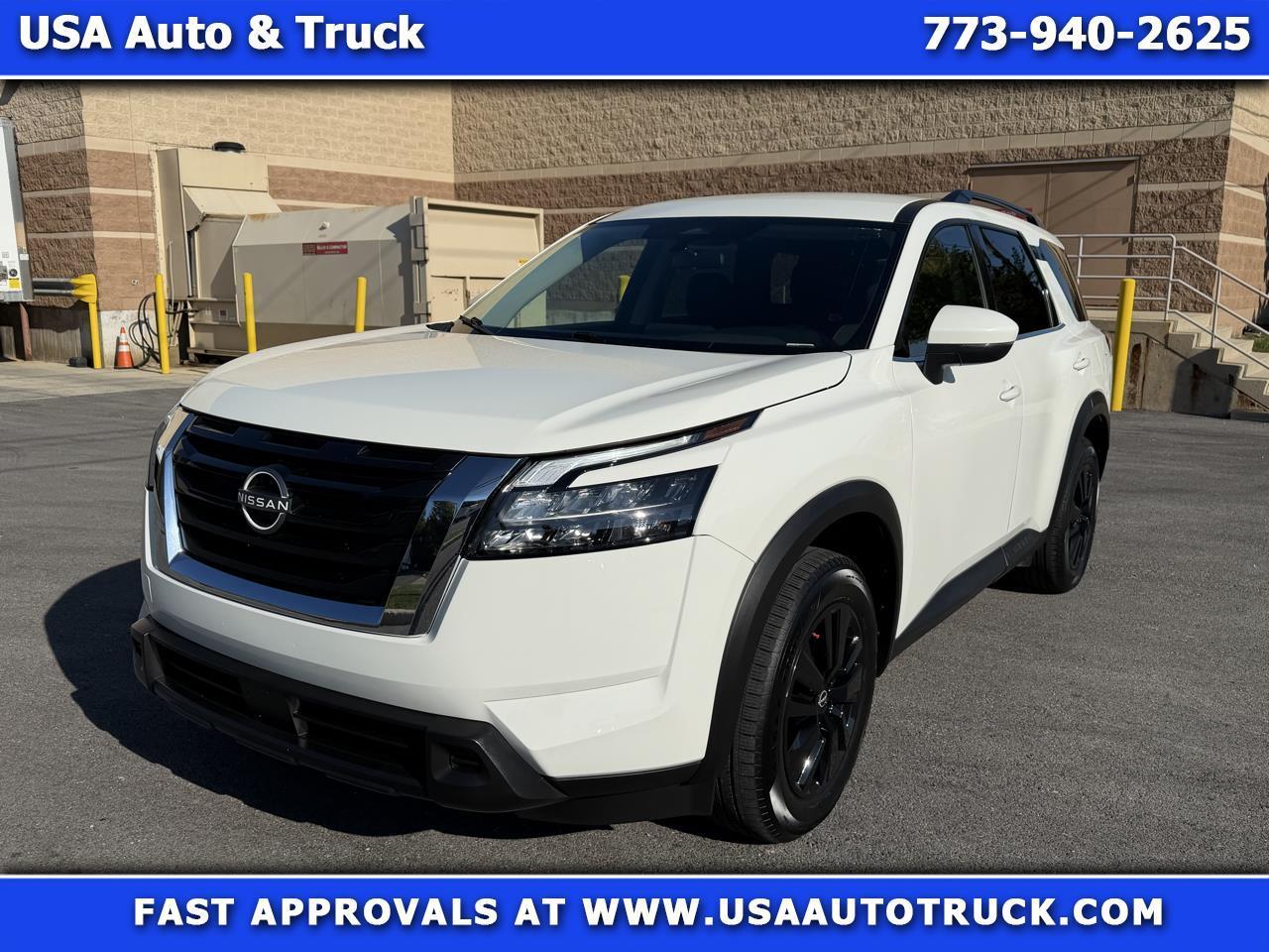 Nissan Pathfinder SV 2WD 2023