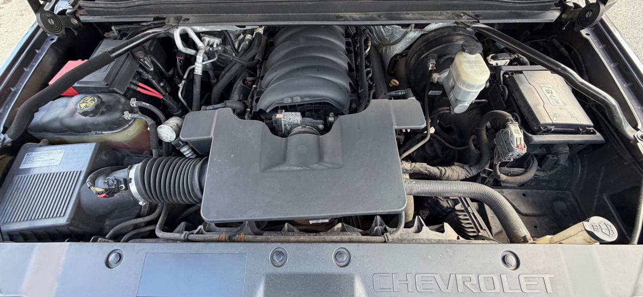 Chevrolet Tahoe photo 14
