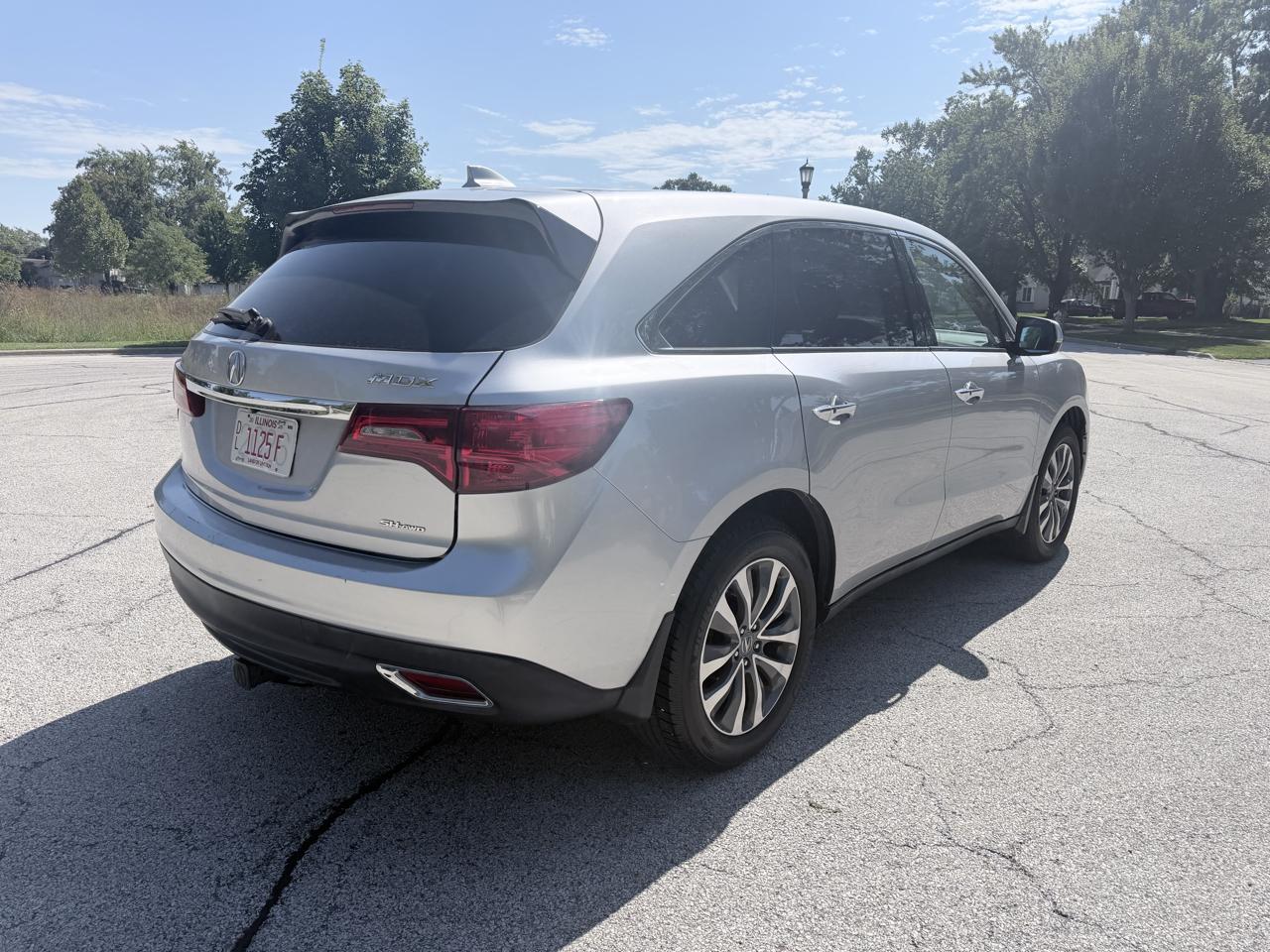 Acura MDX SH-AWD 4dr Tech/Entertainment Pkg 2015