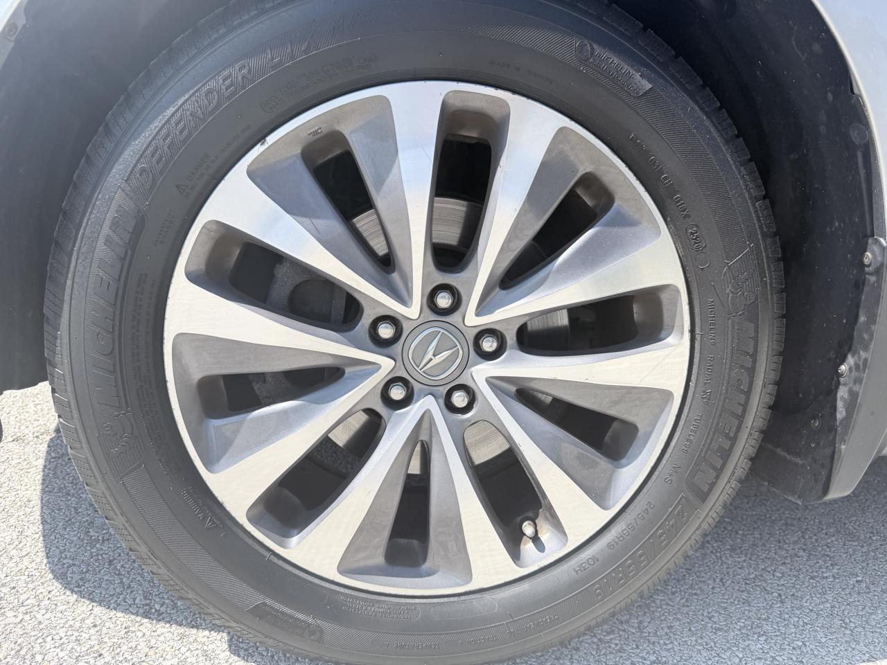 Acura MDX SH-AWD 4dr Tech/Entertainment Pkg 2015