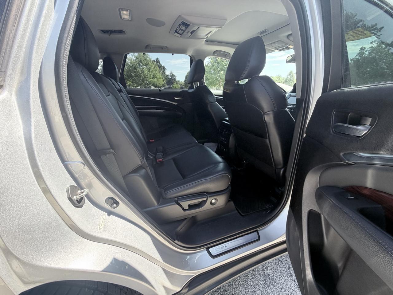 Acura MDX SH-AWD 4dr Tech/Entertainment Pkg 2015