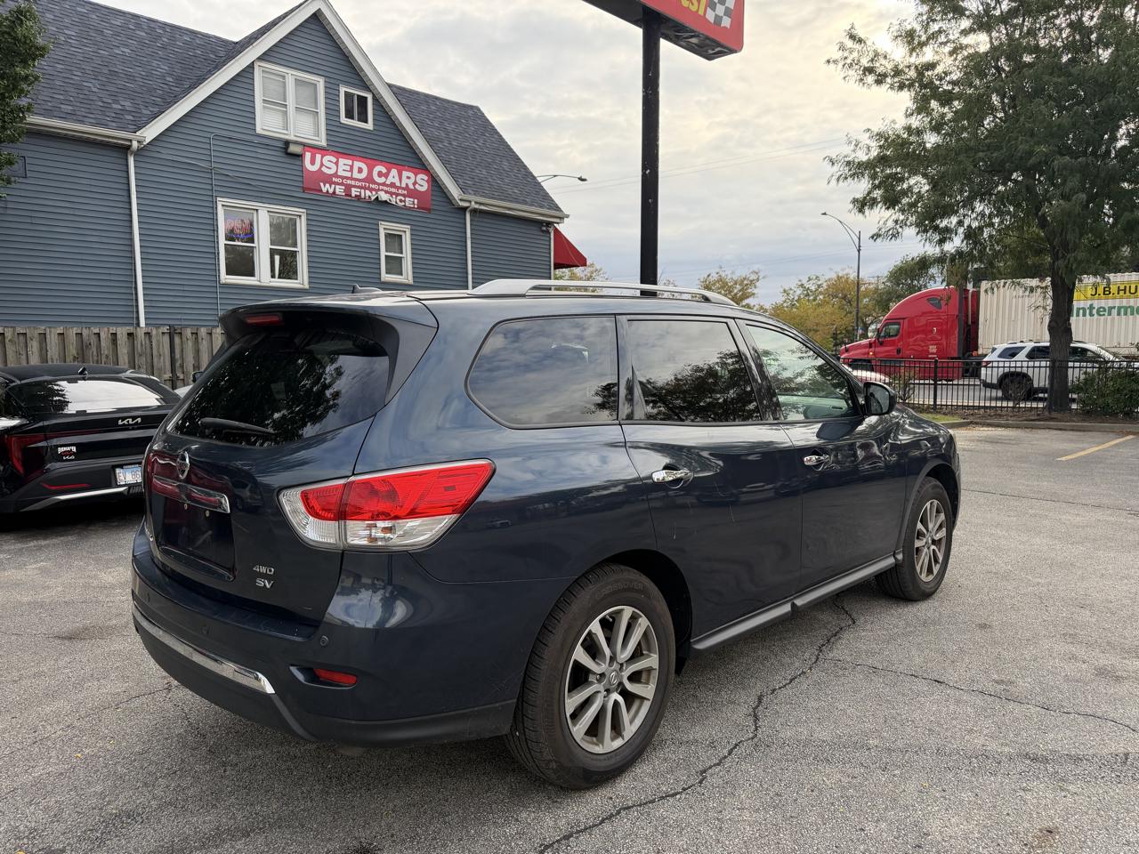 Nissan Pathfinder 4WD 4dr SV 2016