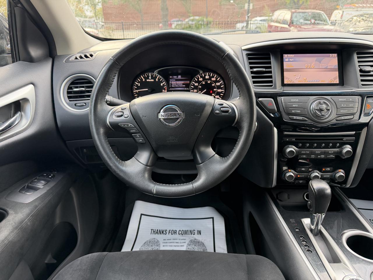 Nissan Pathfinder 4WD 4dr SV 2016