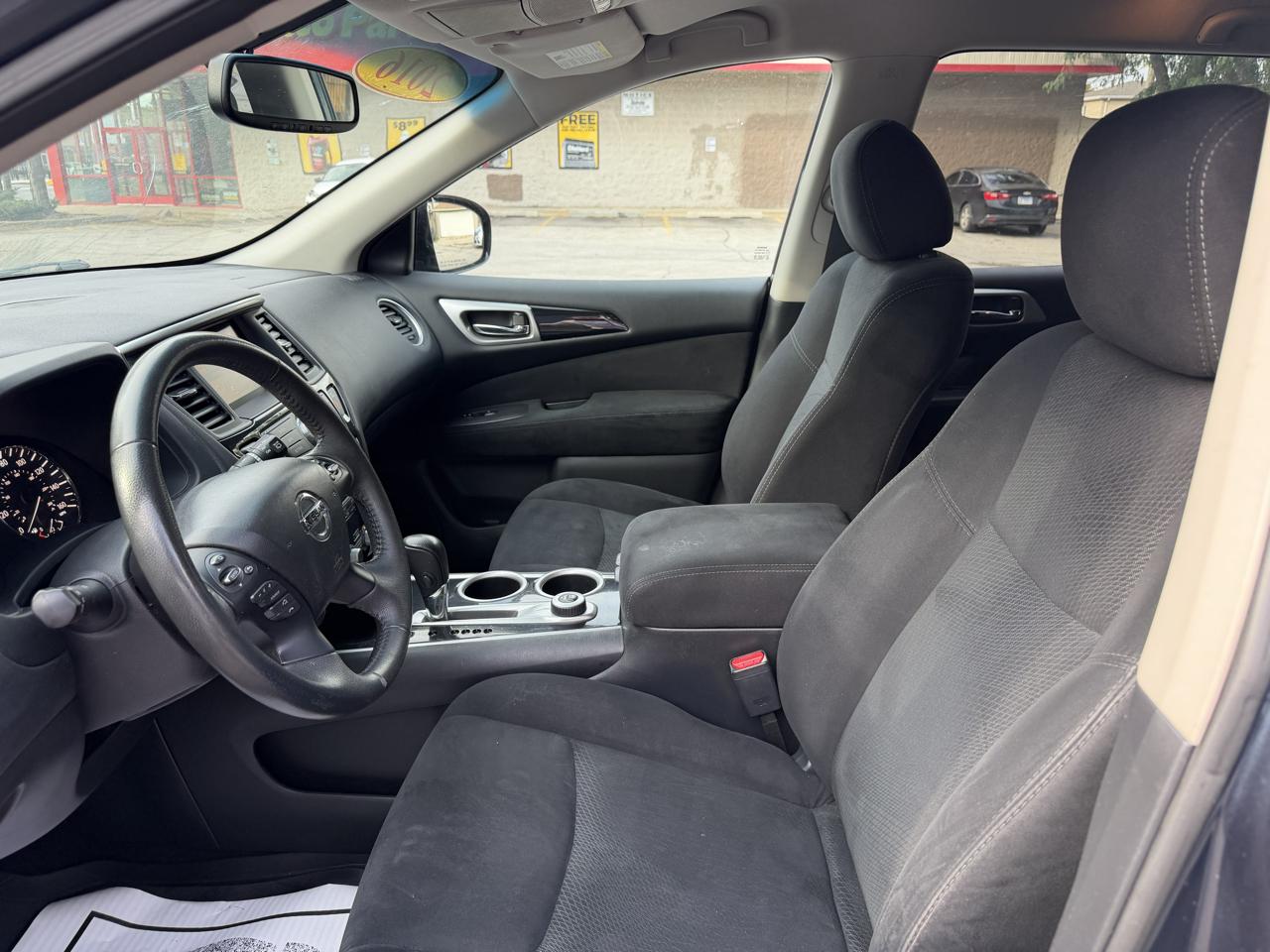 Nissan Pathfinder 4WD 4dr SV 2016