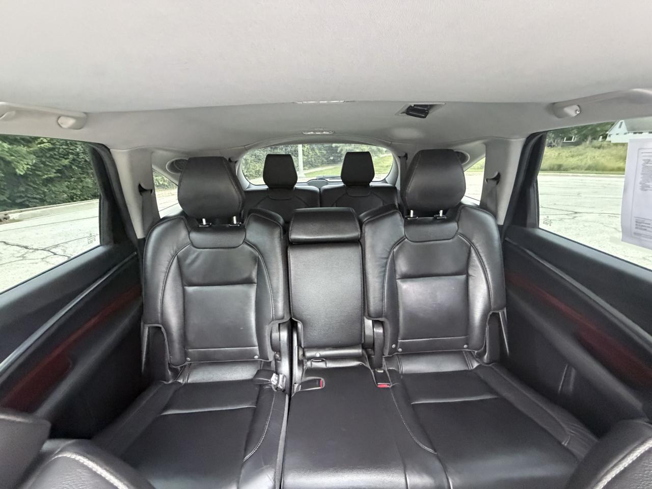 Acura MDX photo 17