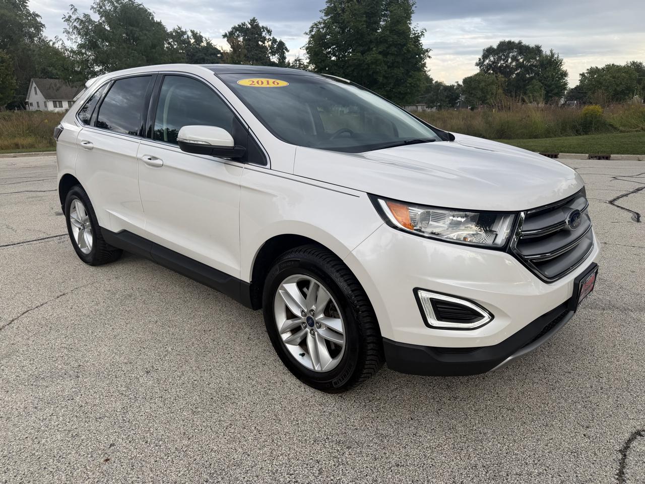 Ford Edge photo 8