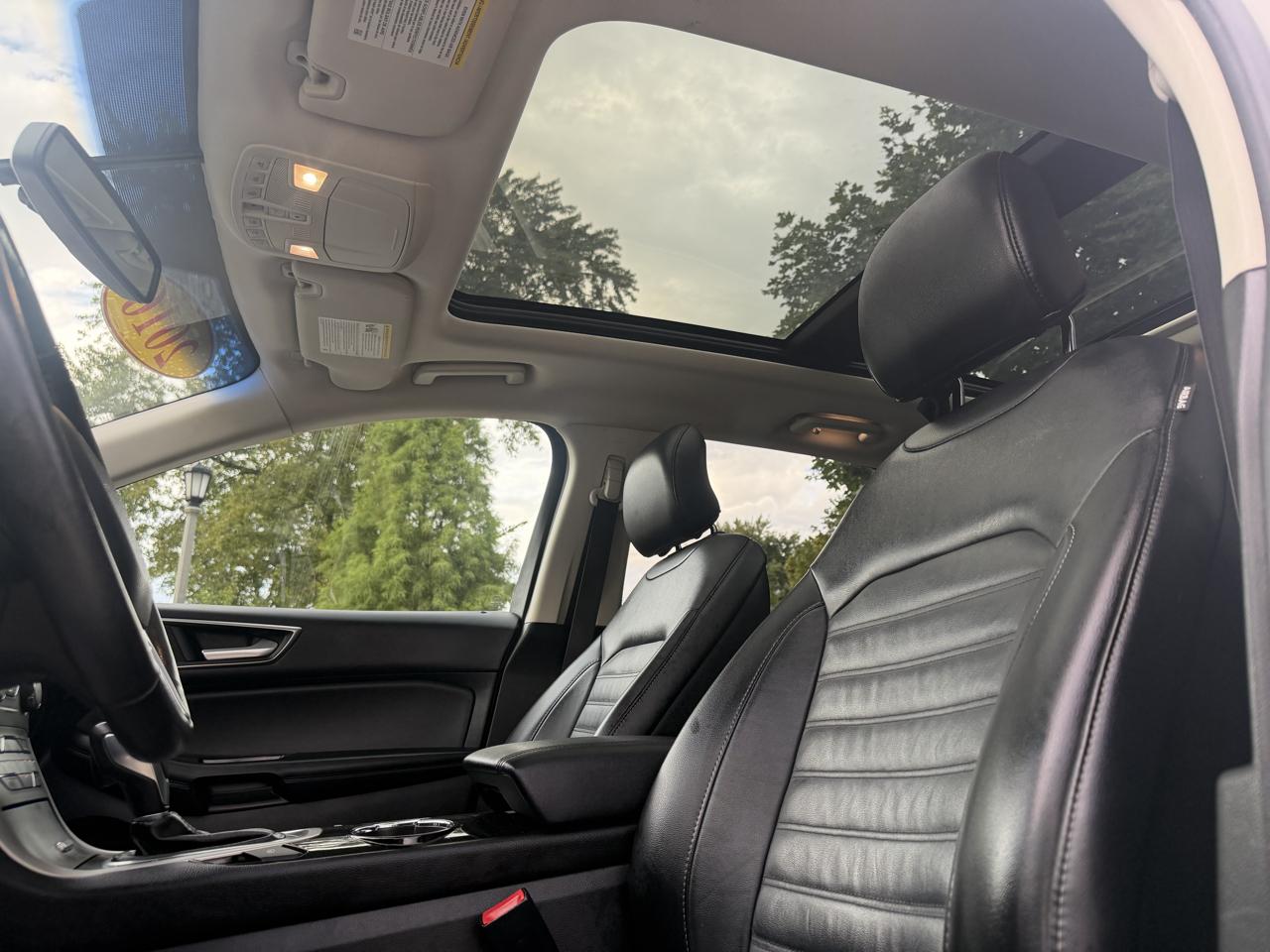 Ford Edge photo 13