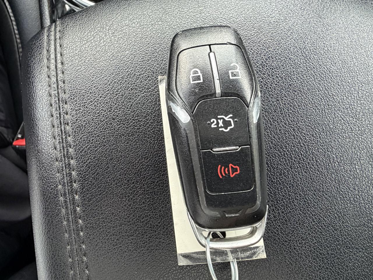 Ford Edge photo 21