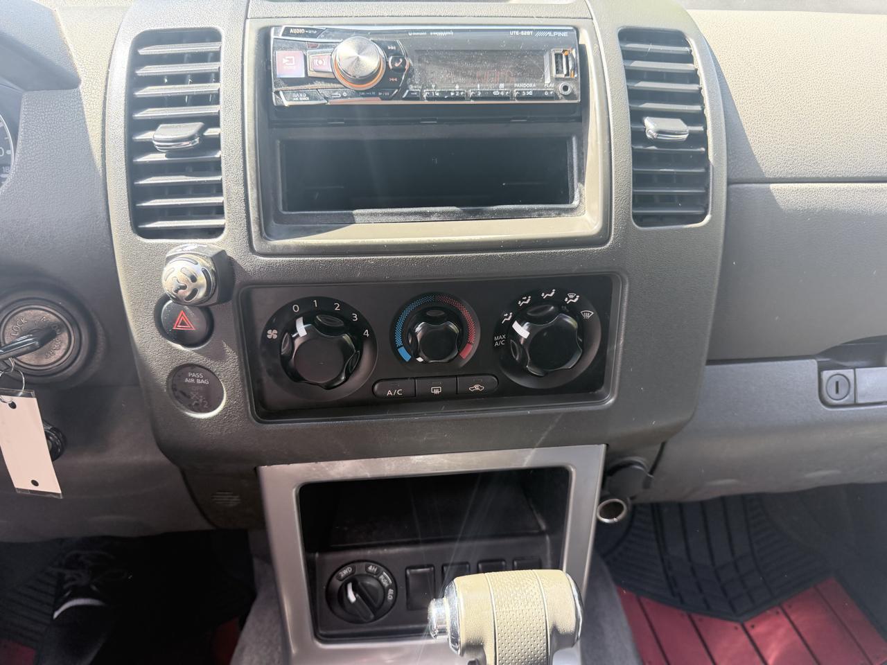 Nissan Pathfinder S 4WD 2006