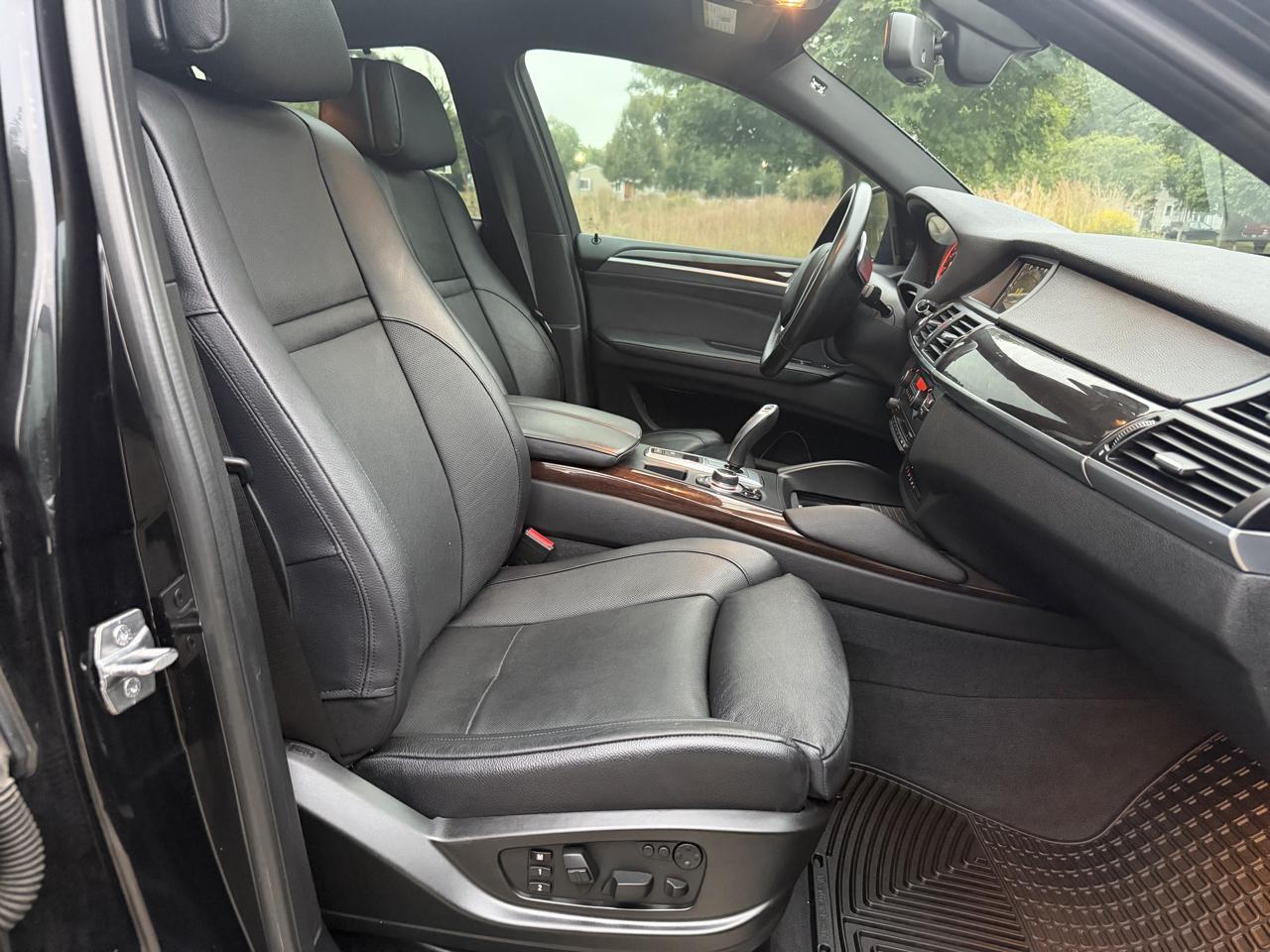 BMW X6 AWD 4dr xDrive50i 2013