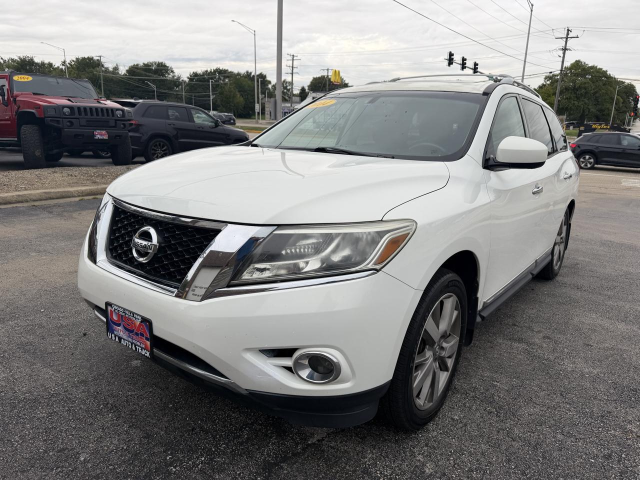 Nissan Pathfinder photo 4
