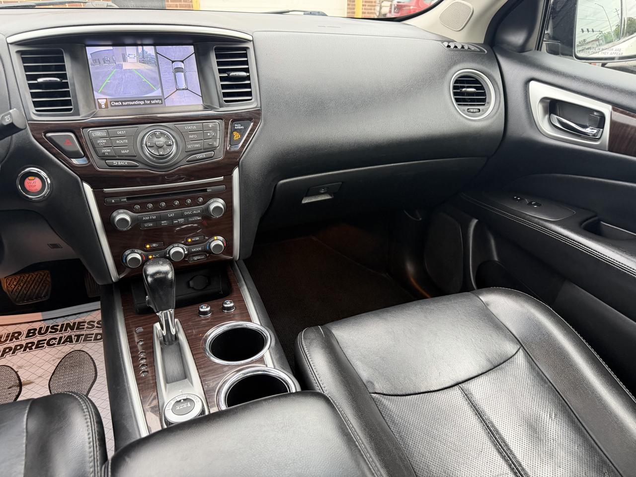 Nissan Pathfinder photo 17