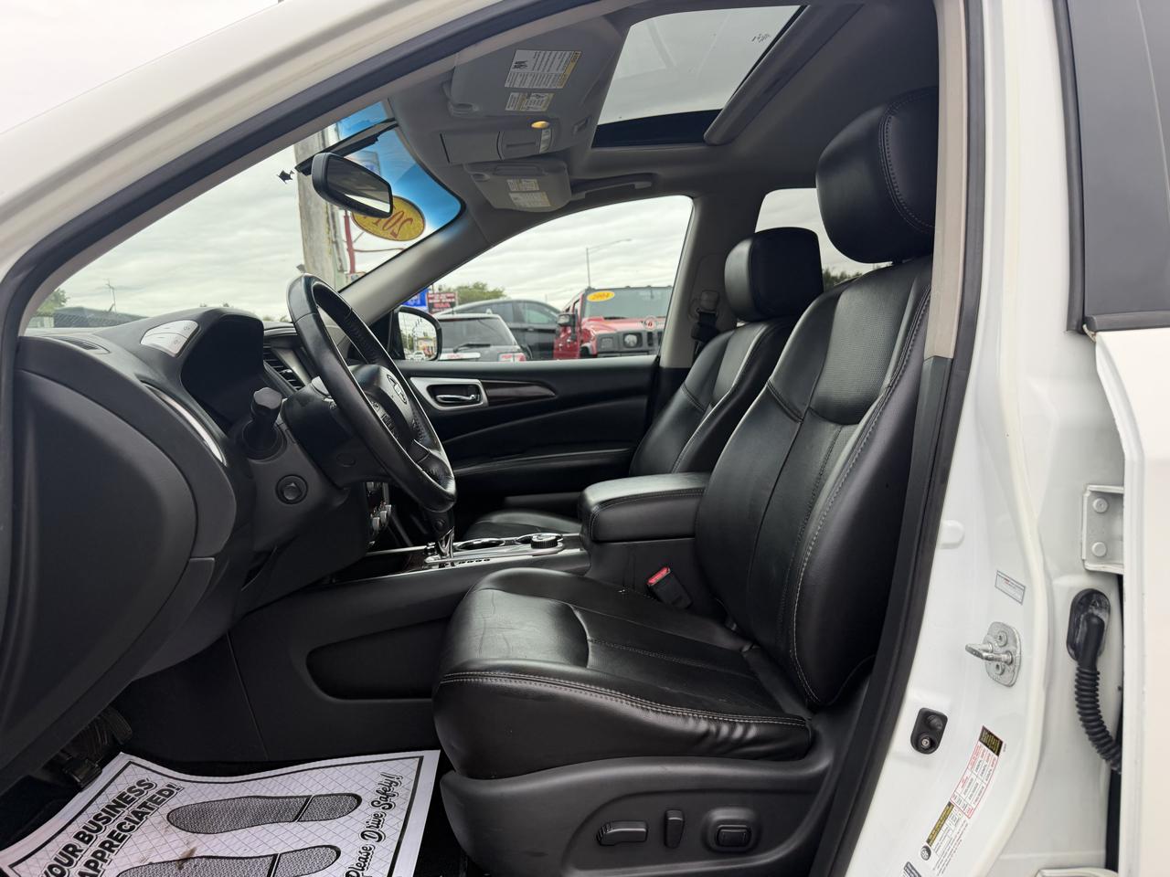 Nissan Pathfinder photo 18