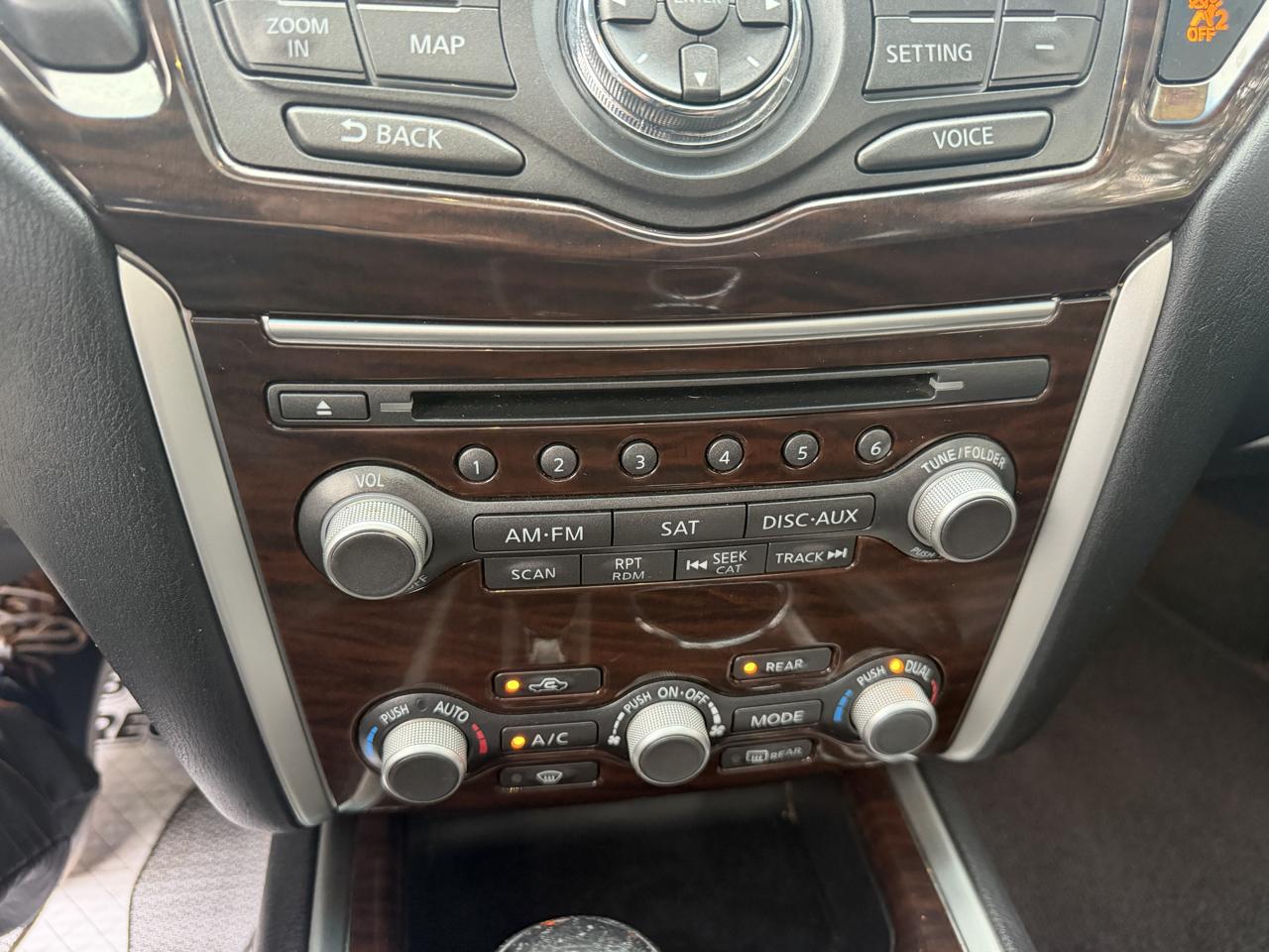 Nissan Pathfinder photo 25